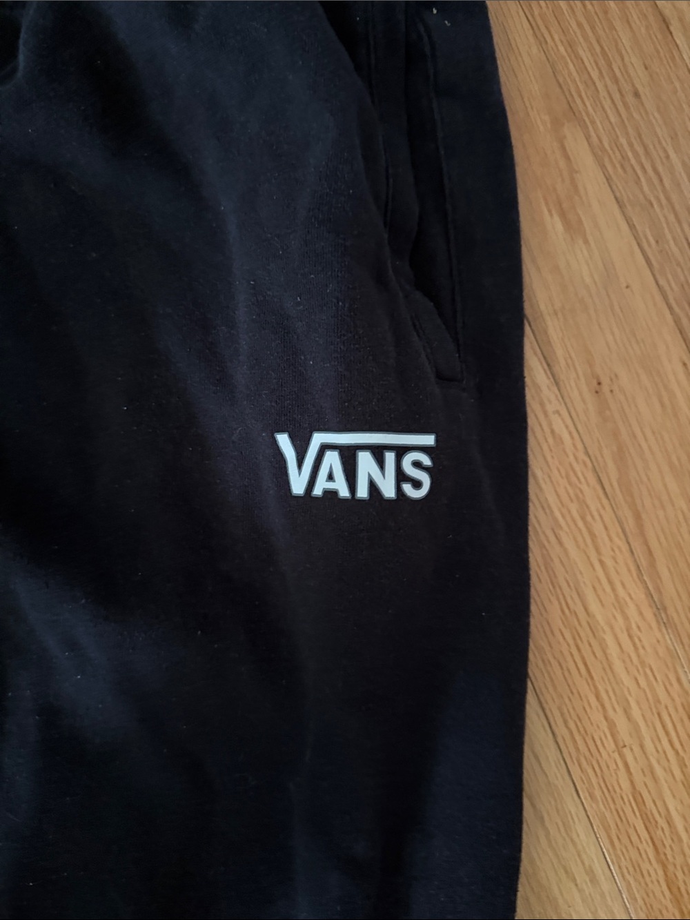Vans Black Elastic Waist Shorts - Picture 2 of 6